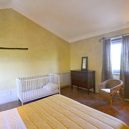 Sleeps 4 Pool Wifi Appartamento *